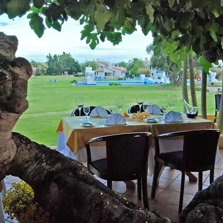 Appartement Studio In Pedras Del Rei With Shared Pool And Terrace Sao Pedro (Algarve)