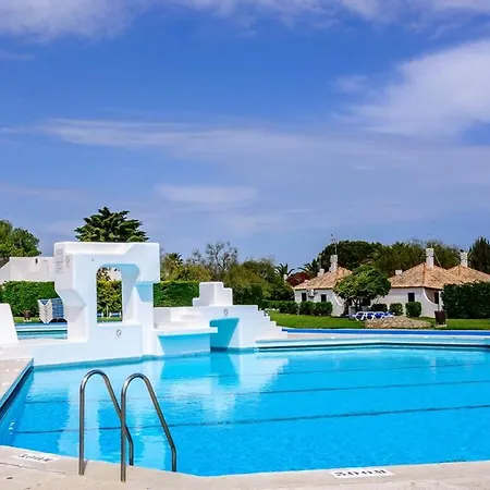 Appartement Studio In Pedras Del Rei With Shared Pool And Terrace